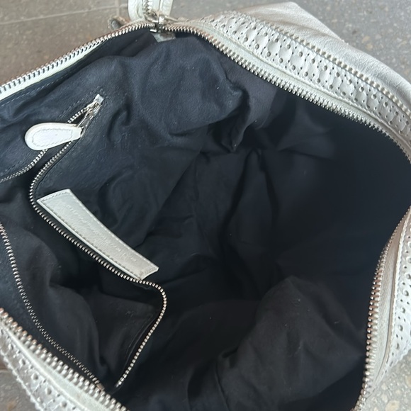 Balenciaga
Motocross Giant Covered Brogues Day bag Hobo handbag - Picture 11 of 12